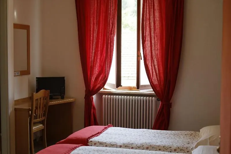 Hotel Alpino Cuasso Al Monte