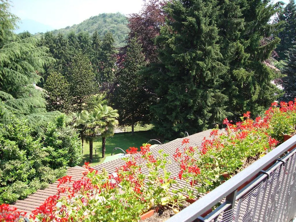 Hotel Alpino Cuasso Al Monte