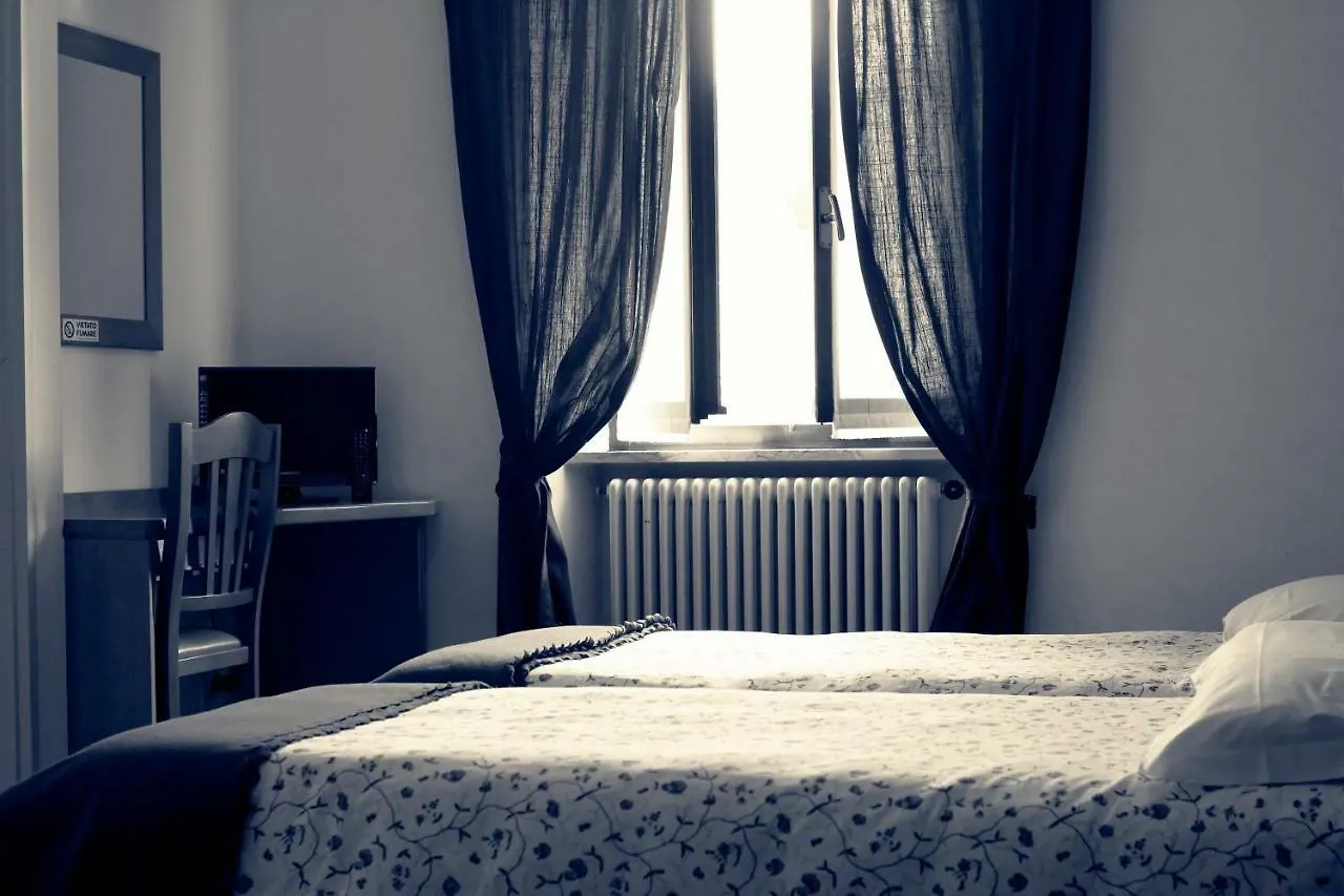 Hotel Alpino Cuasso Al Monte